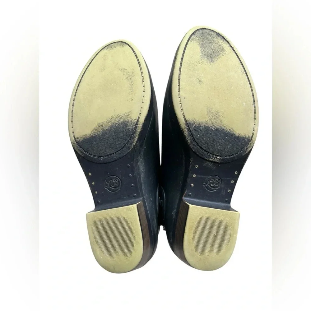 Lucky Brand model bunita